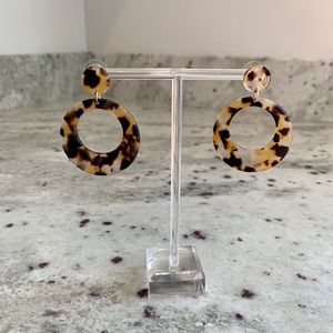 LOFT Tort Shell Geo Drop Earrings